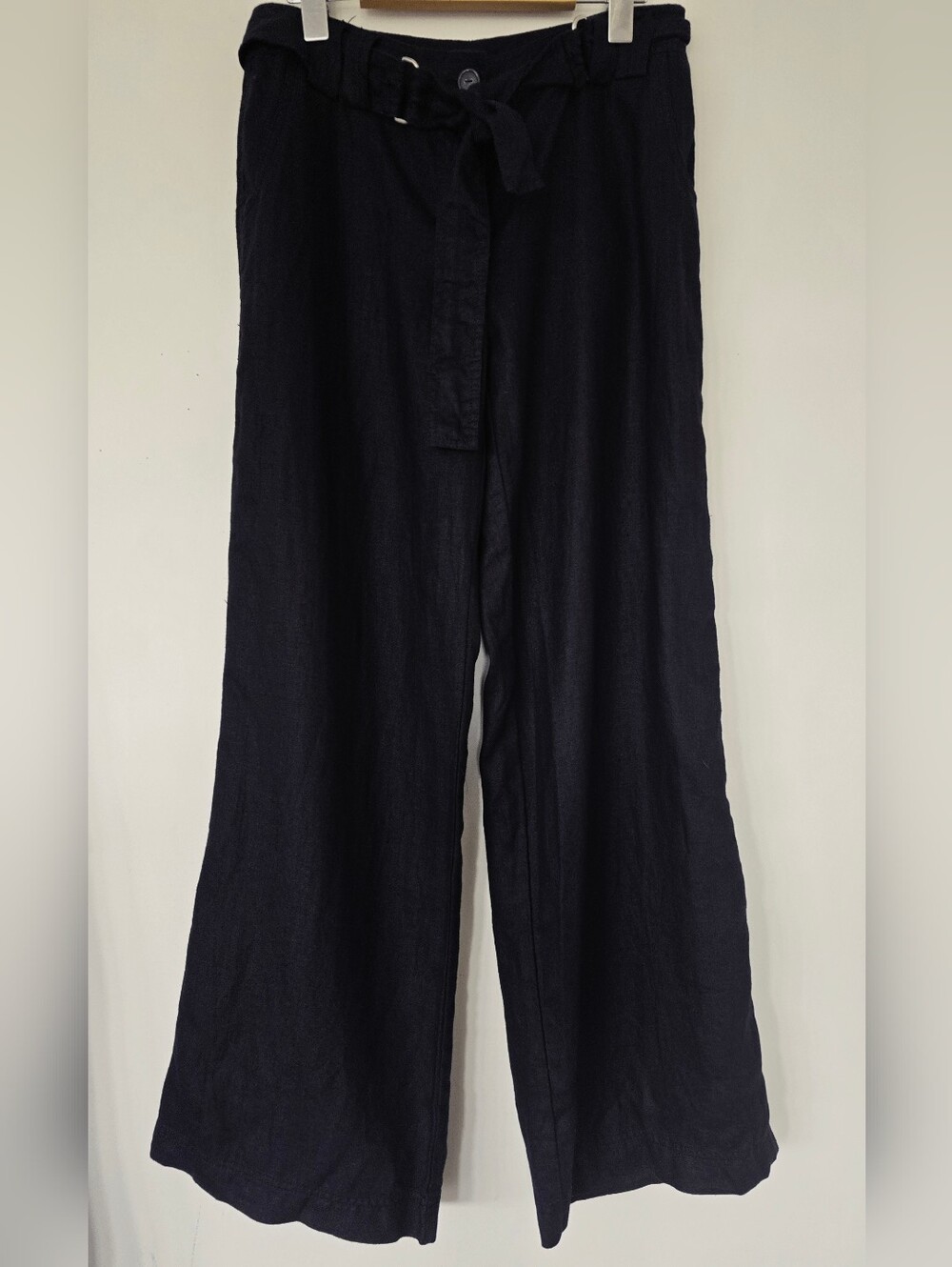 Style & Co. Wide Leg Pants in Black With Belt. 100% Linen. Size 6.